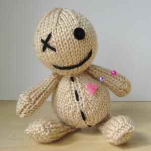 Voodoo Doll Toy Knitting Pattern on Luulla
