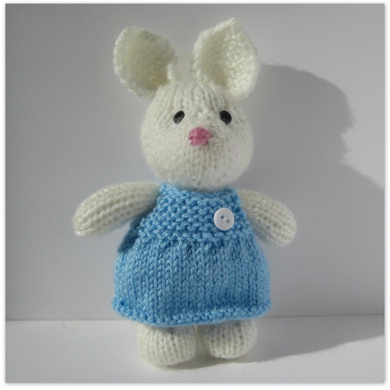 Millie The Rabbit Toy Knitting Pattern on Luulla